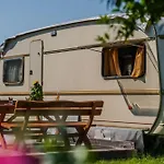 Auszeit 27 - Retro-camper 캠프장 Heringsdorf (Ostholstein)