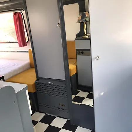 Auszeit 27 - Retro-camper Heringsdorf (Ostholstein)