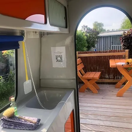 Auszeit 27 - Retro-camper キャンプ場