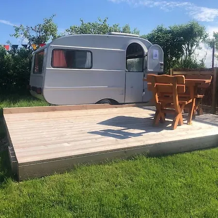 キャンプ場 Auszeit 27 - Retro-camper Heringsdorf (Ostholstein)