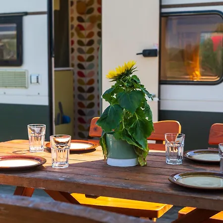 Auszeit 27 - Retro-camper キャンプ場 *