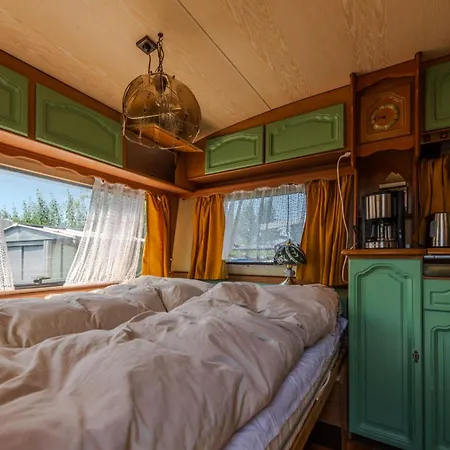 Auszeit 27 - Retro-camper キャンプ場 *
